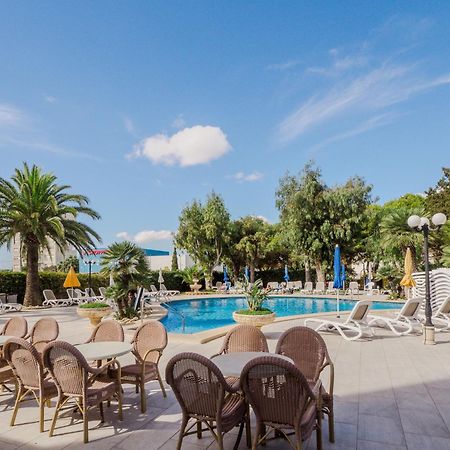 Hotel La Santa Maria Cala Millor  Bagian luar foto